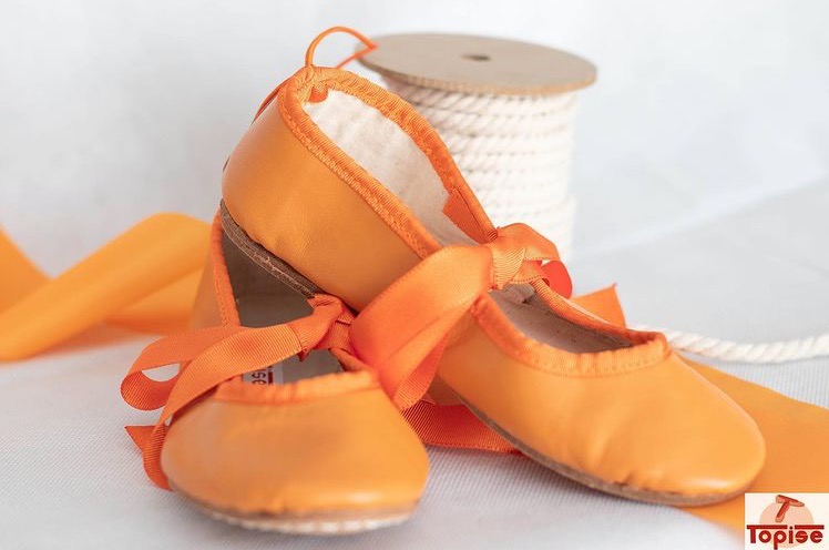 59FAF1C0-0490-46CC-BF27-FFDDA687366C